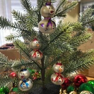 Mini vintage glass snowmen